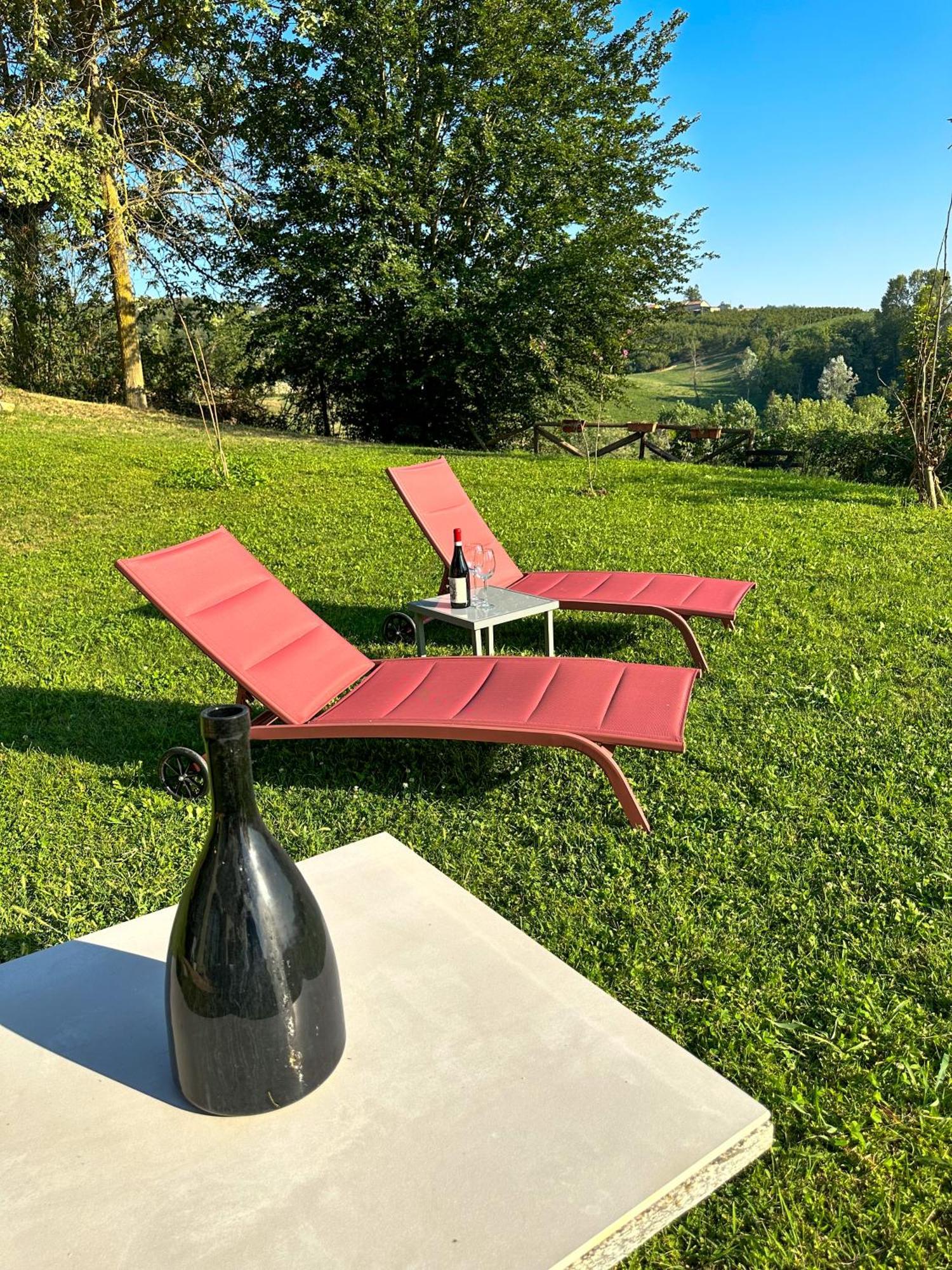 Just Langhe Casa Barolo Villa โนเวลโล ภายนอก รูปภาพ